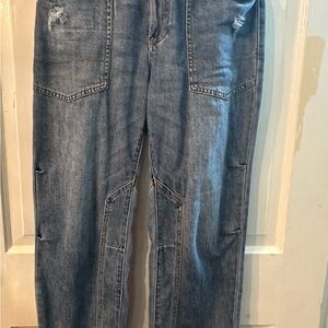 Pilcro Relaxed Fit The Wanderer Denim Jeans in Washed Blue